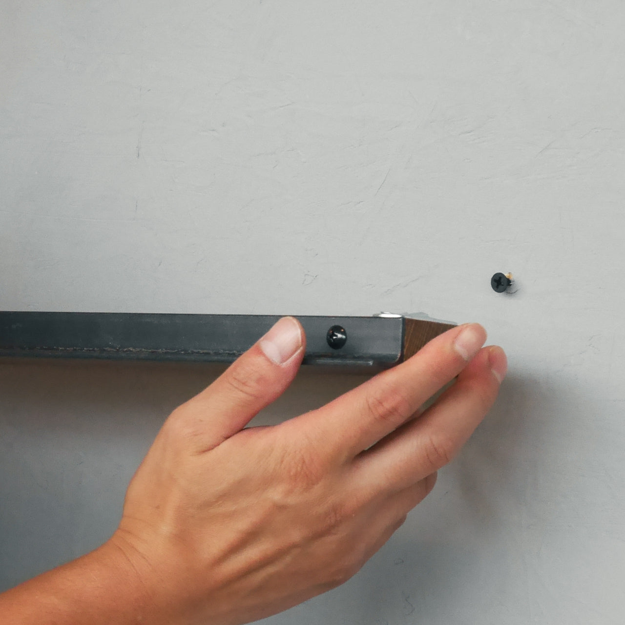 バーハンガー、壁掛け