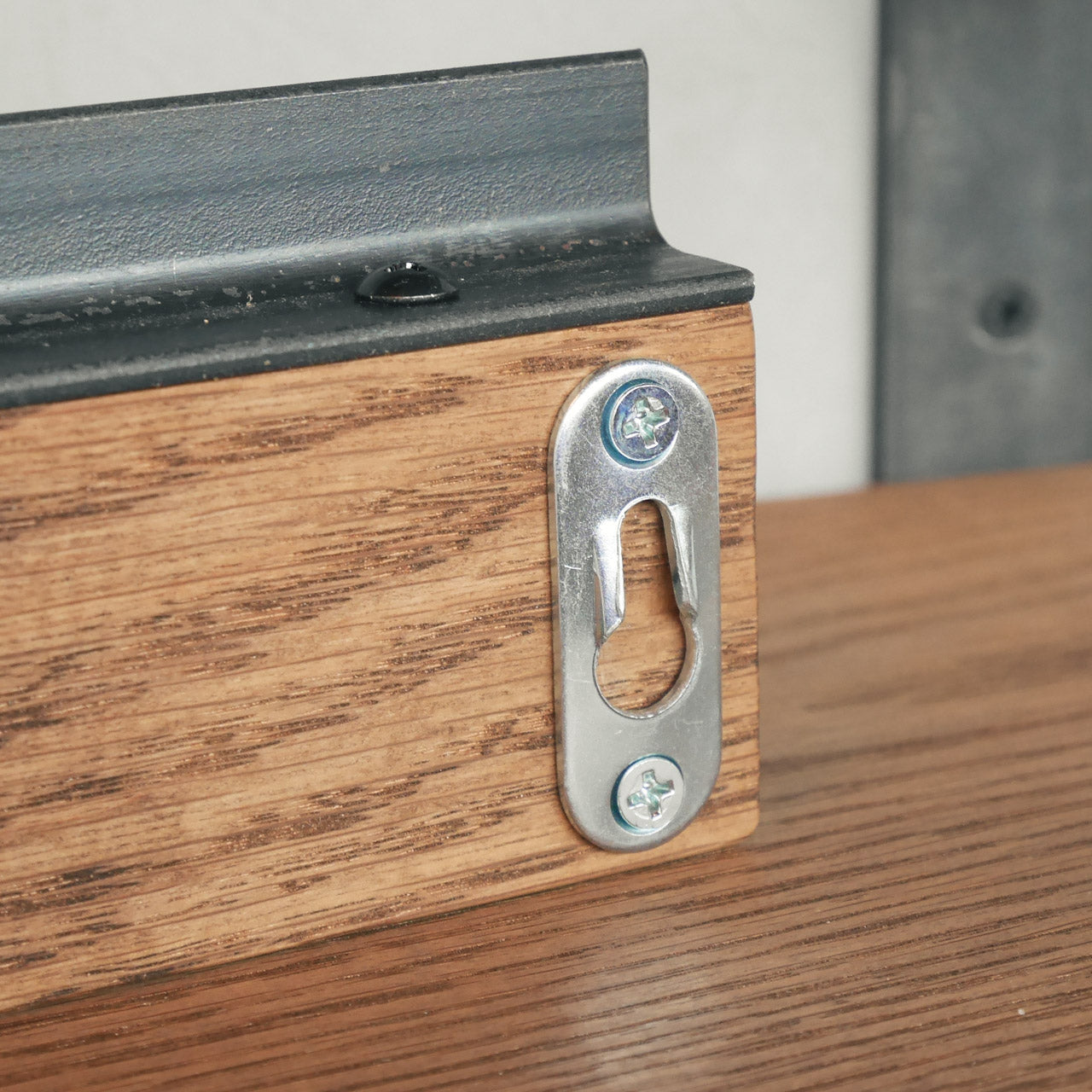 バーハンガー、壁掛け