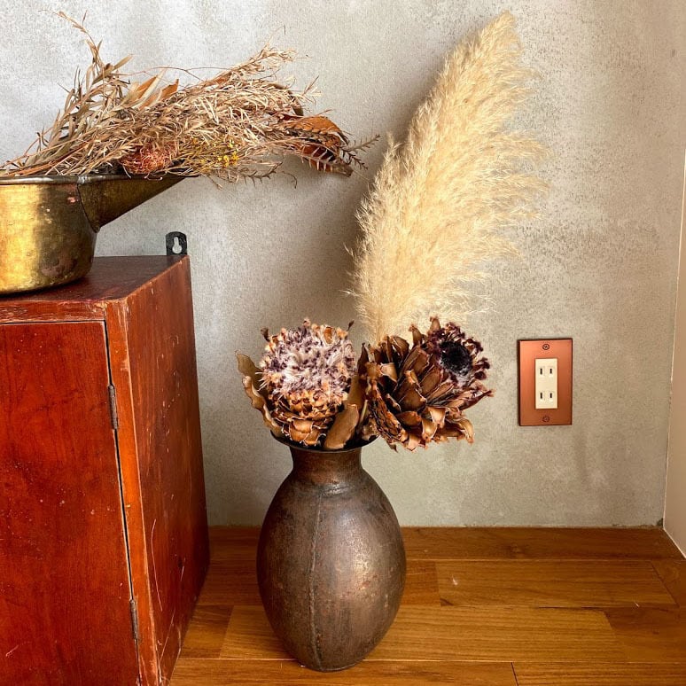 コンセントプレート