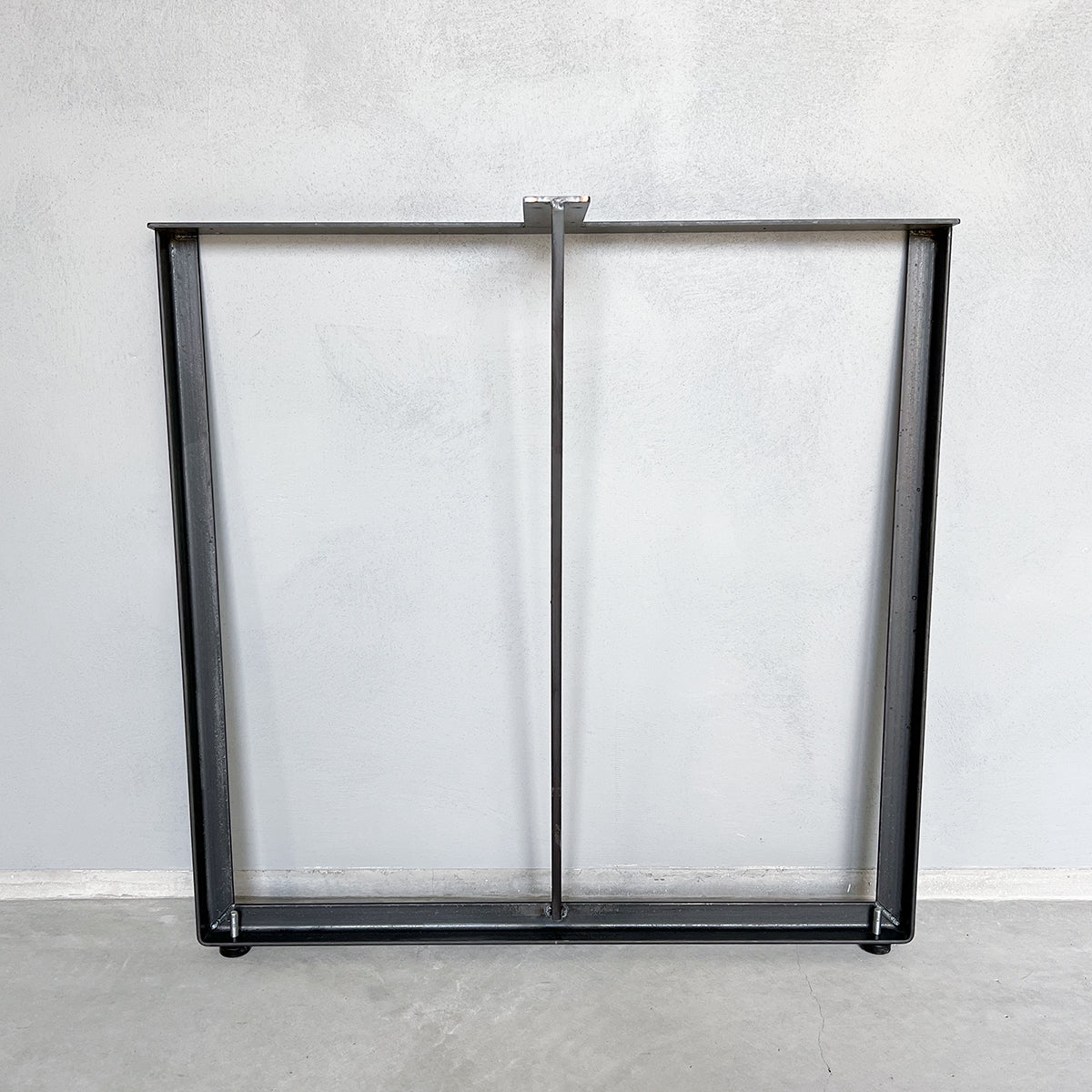 アイアンレッグ、アイアン脚