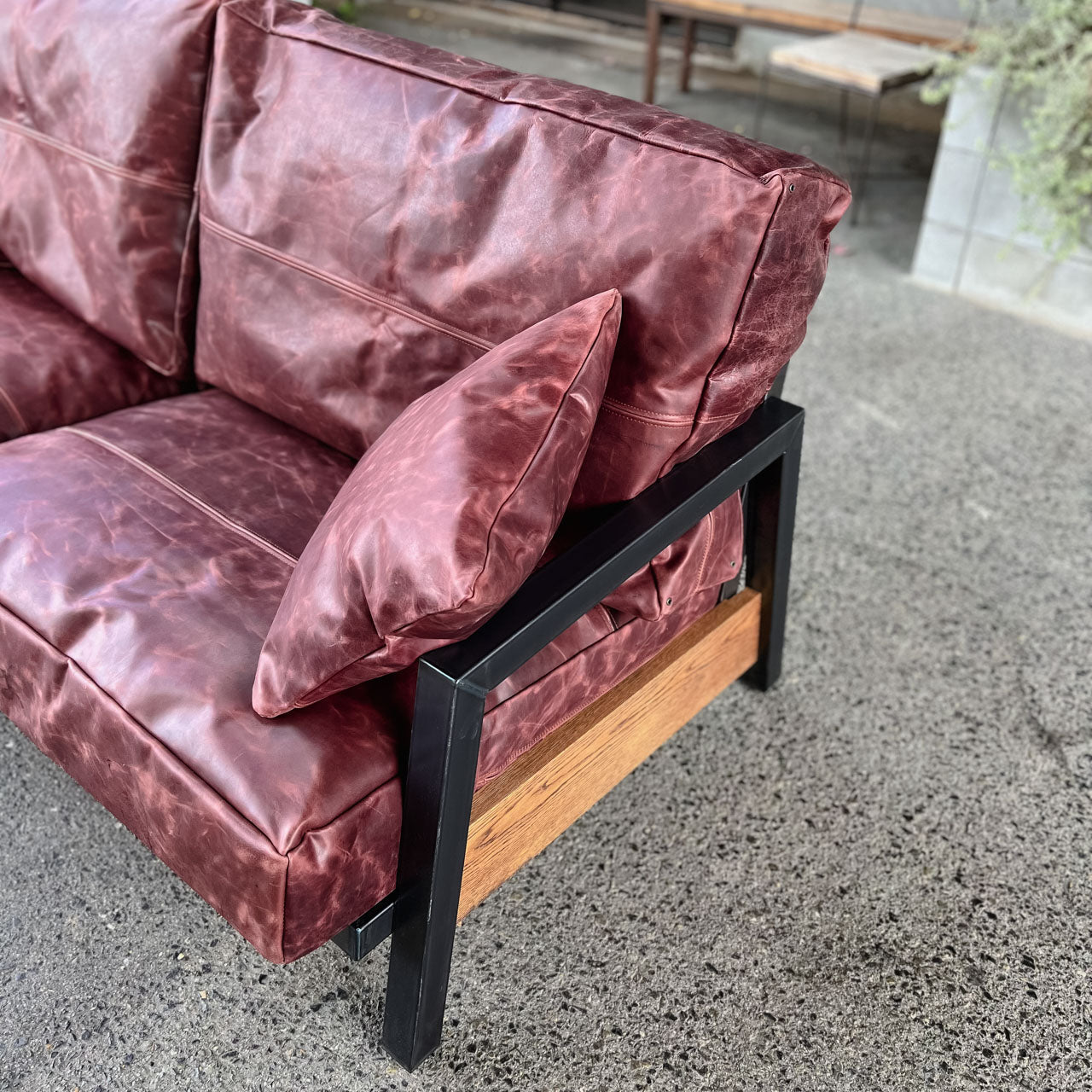 三人掛けソファ