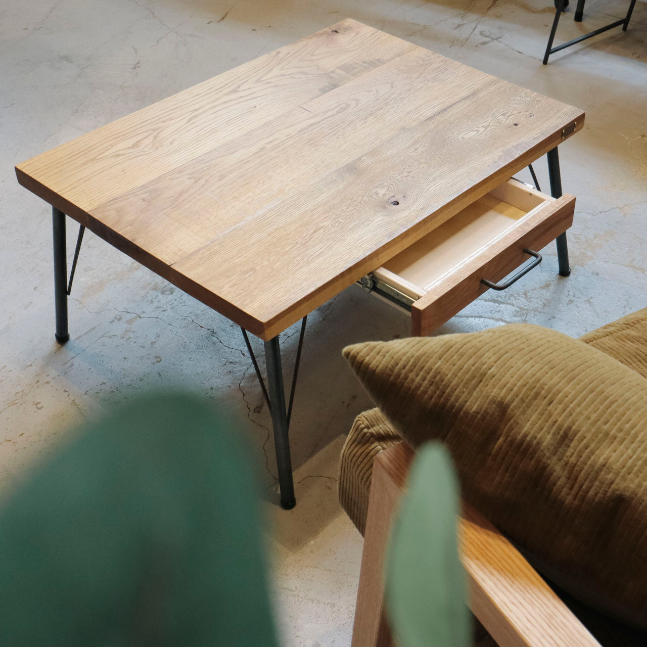 【リメイクアウトレット品】Remake Oak Drawer Low Desk