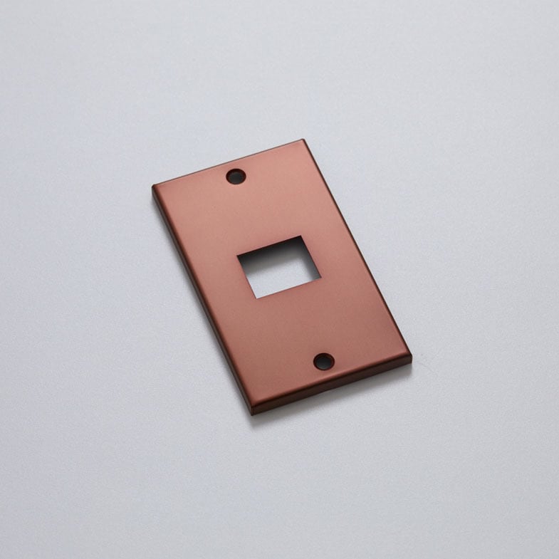 コンセントプレート