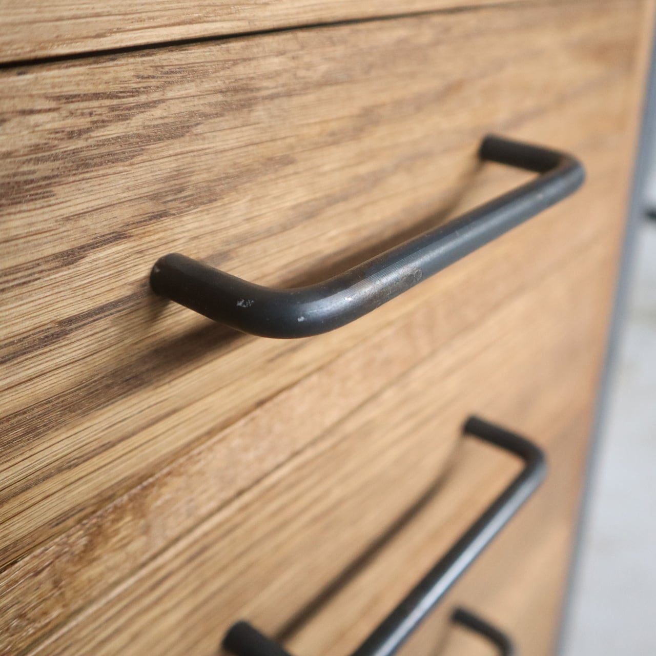 P.D Desk