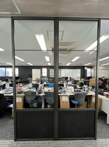 w-134 アイアン室内窓 / アイアンパーテーション / オフィス間仕切り