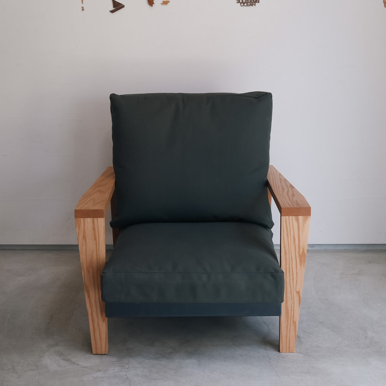 Y.T Sofa 1S