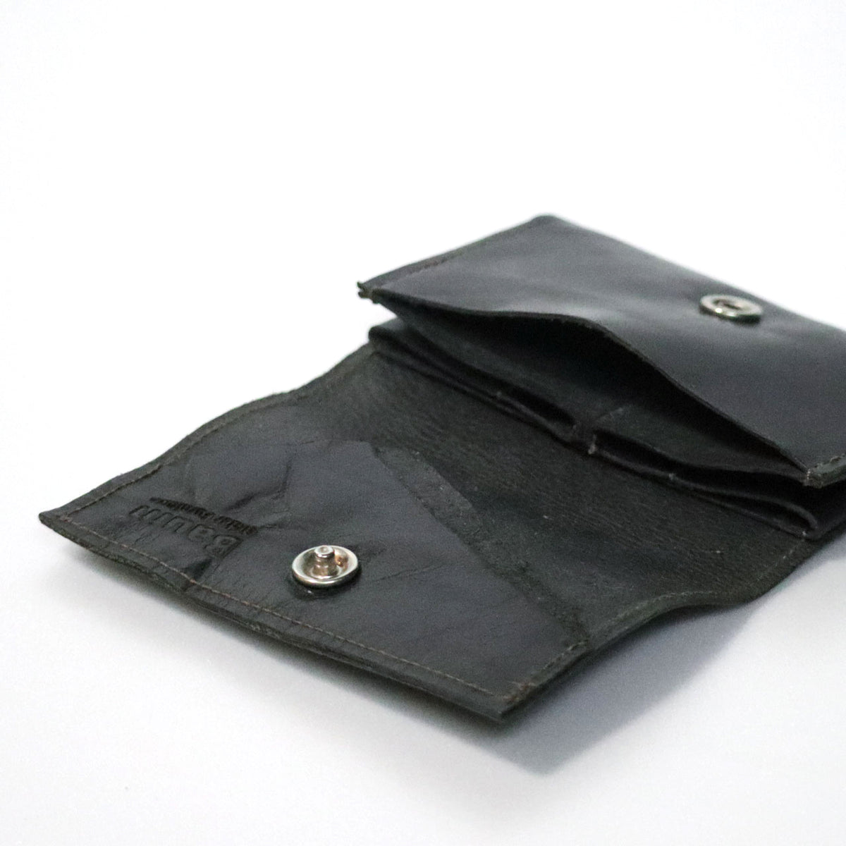 【SALE】レザースナップ財布 - ブラック