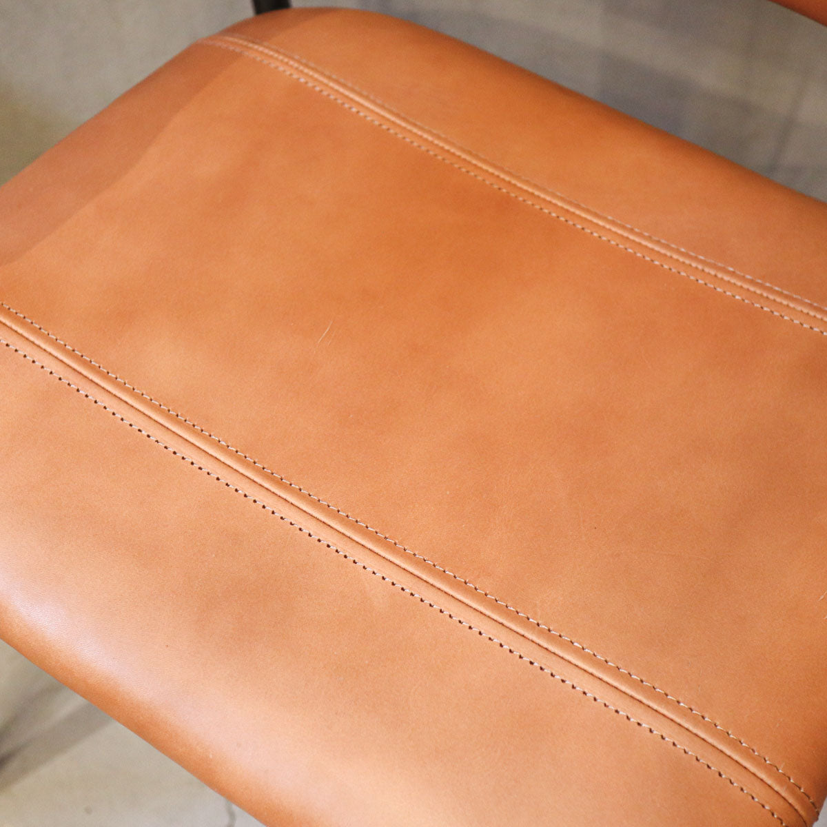 Y.T Chair