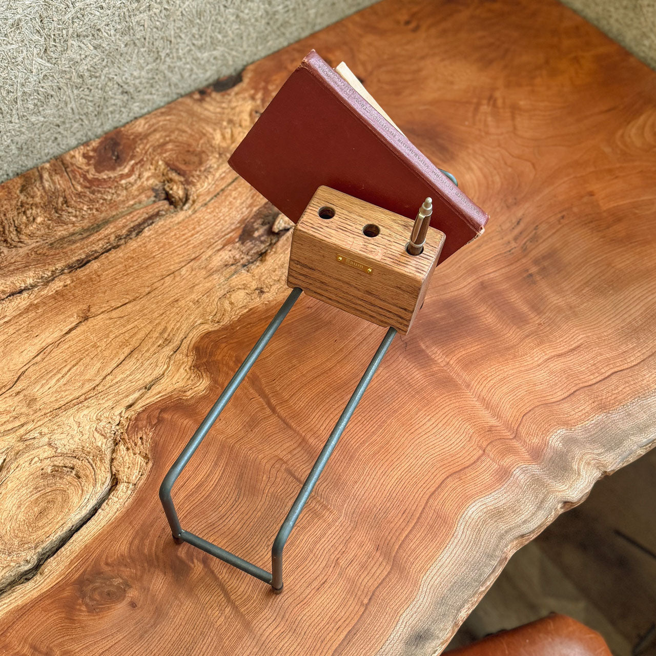 B.S Bookend