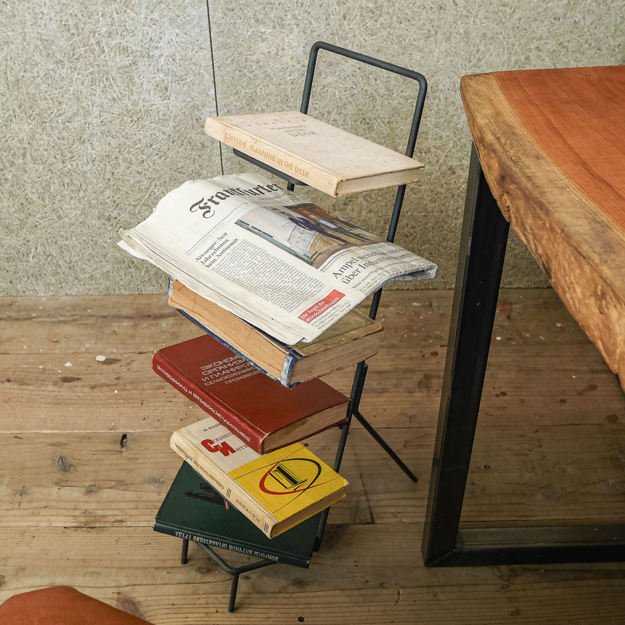 Iron Book Apartment