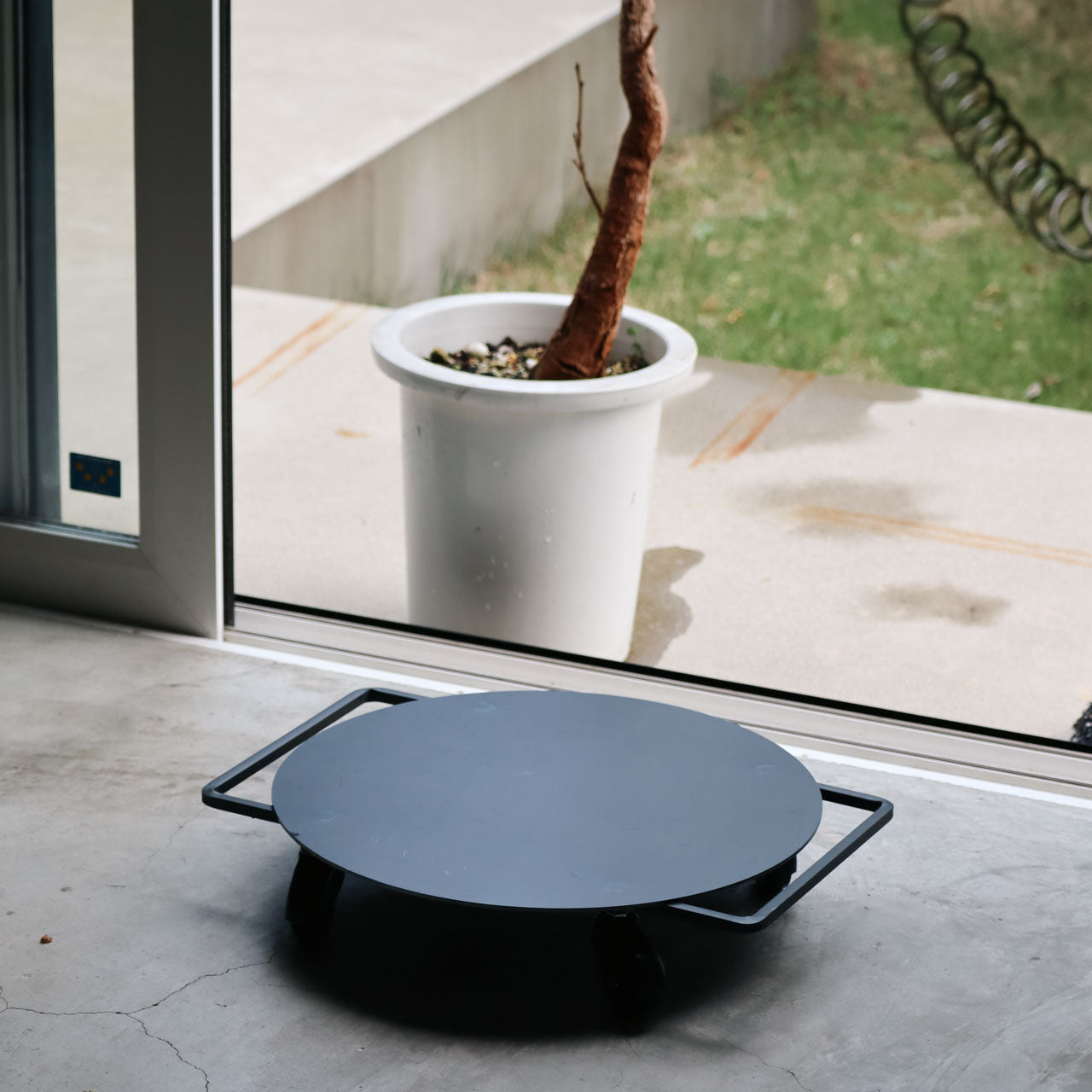 Wheel Low Table