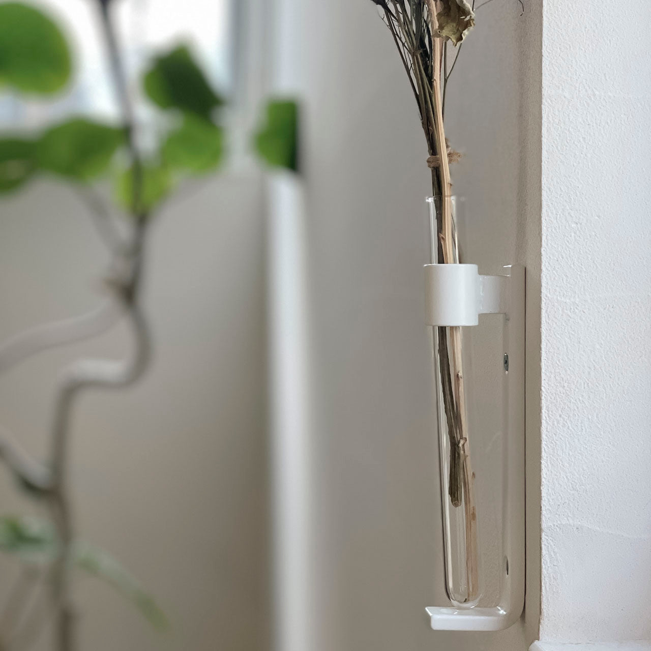 Iron Wall Flower Vase