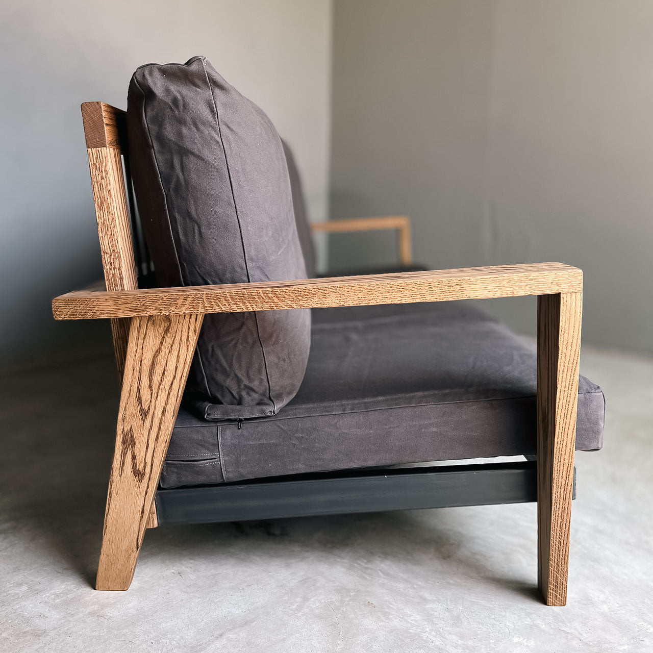 Y.T Sofa 3seater